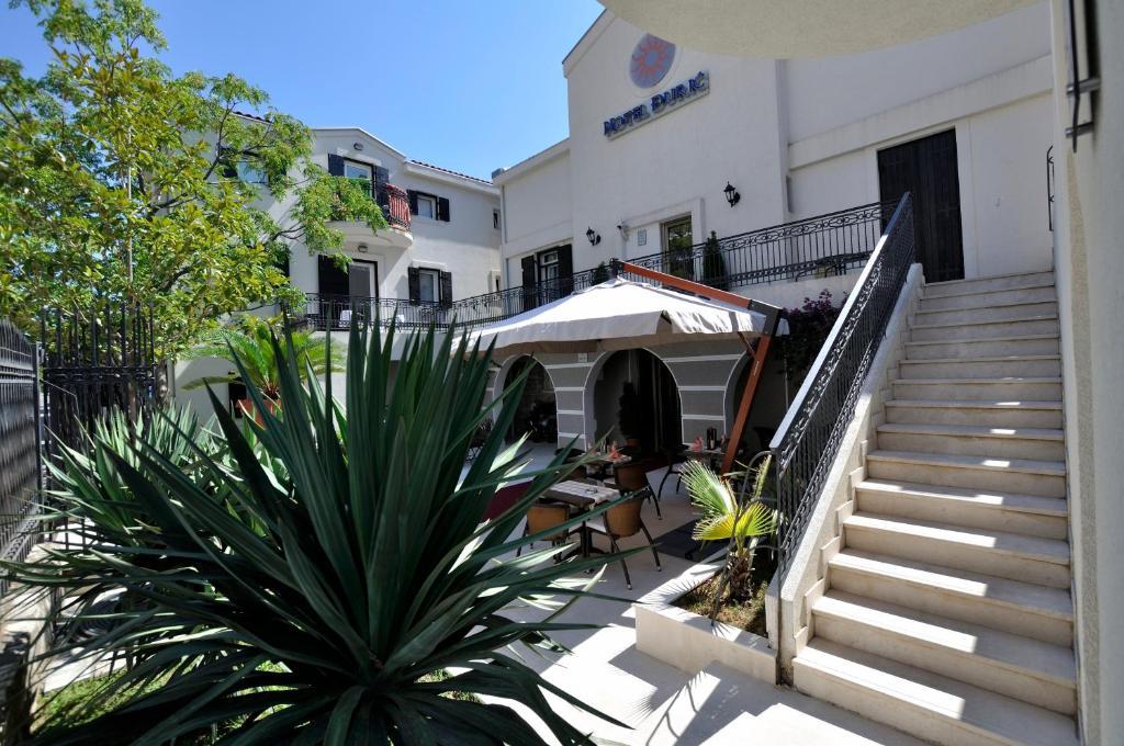 Vila Duric - Ex Hotel Duric Petrovac Kültér fotó