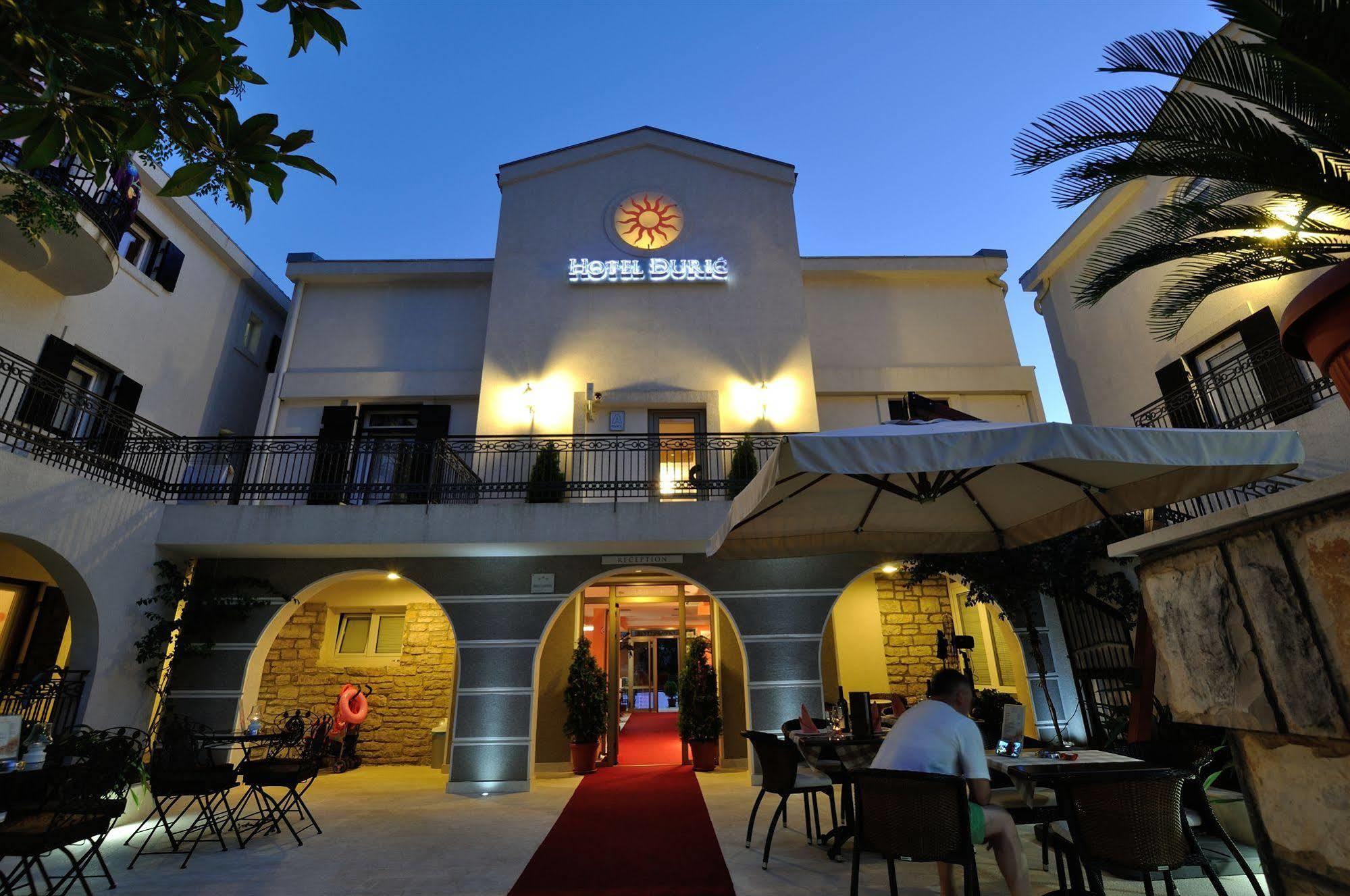 Vila Duric - Ex Hotel Duric Petrovac Kültér fotó