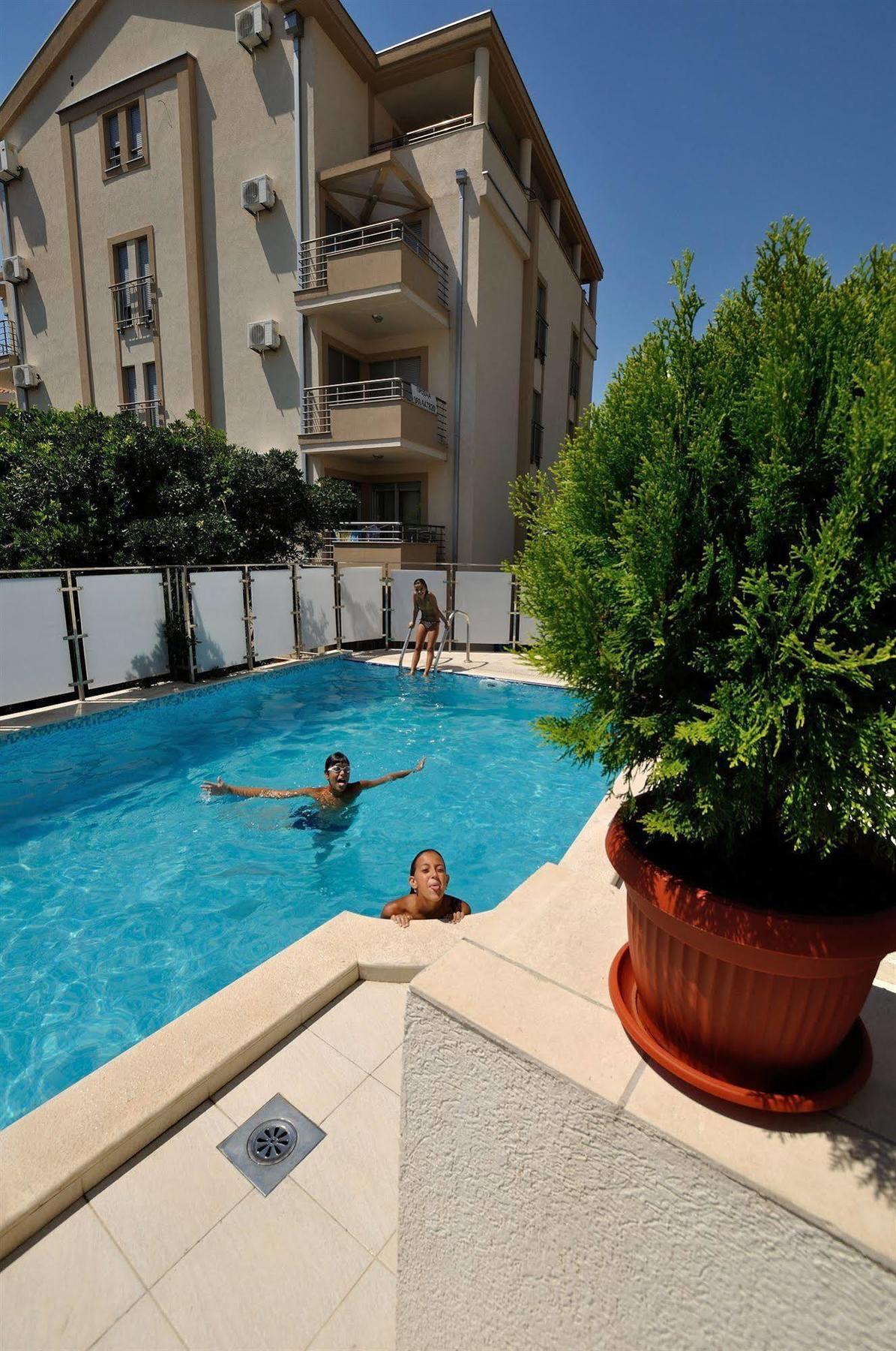 Vila Duric - Ex Hotel Duric Petrovac Kültér fotó